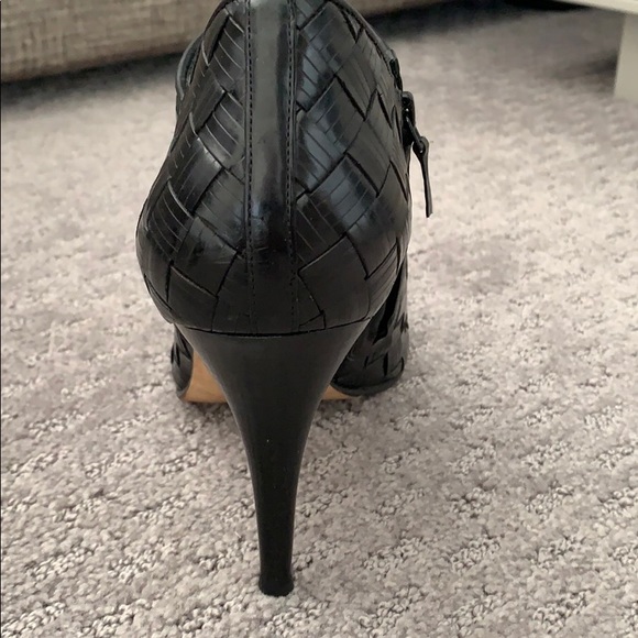 Heeled bootie - Picture 2 of 6
